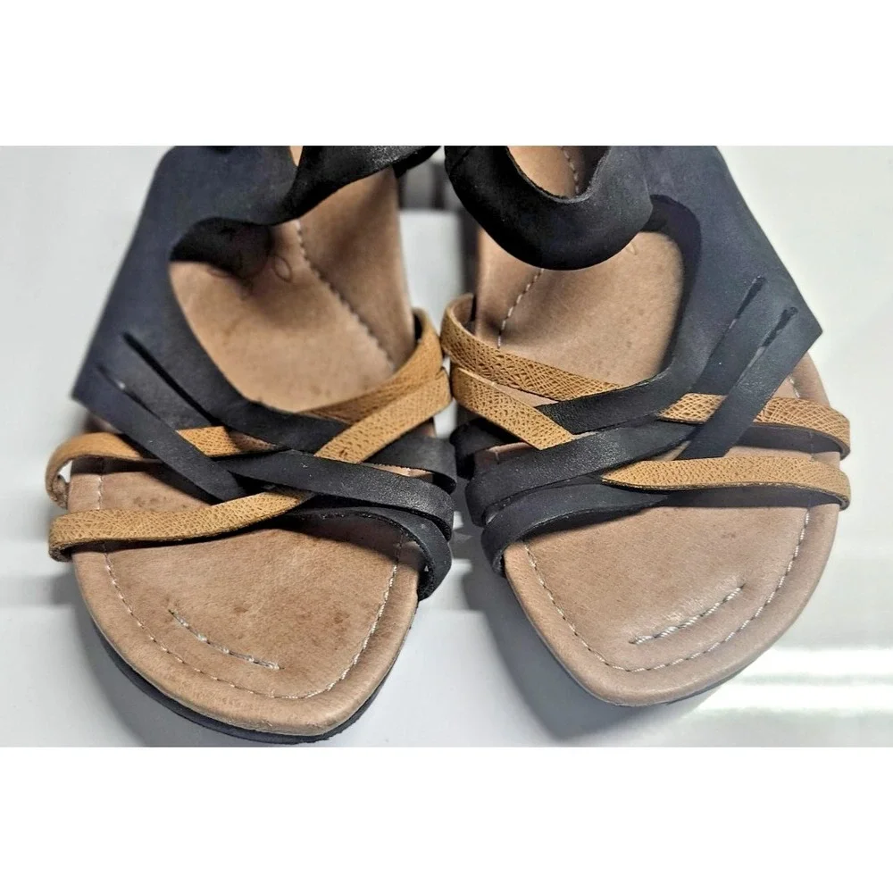 Ahnu Saratoga Size 10 Black‎ Tan Leather Sandals Strappy Gladiator Open Toe